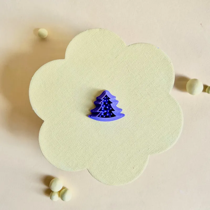 Polymer clay cutter - Christmas tree with balls