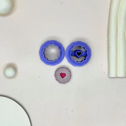 copy of copy of copy of copy of copy of Cortador arcilla polimérica - trío de corazones