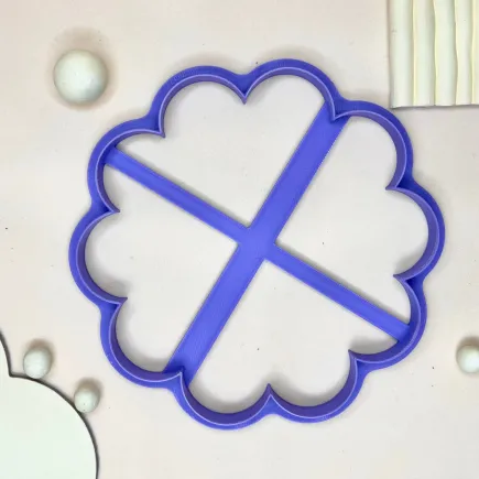 Polymer clay cutter:  cookie-shaped jewelry dish - Lylo Tools