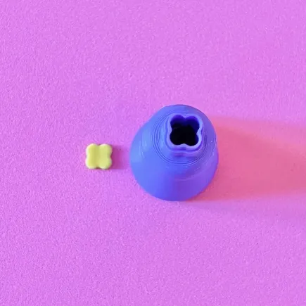 Mini polymer clay cutter - flower 4 petals