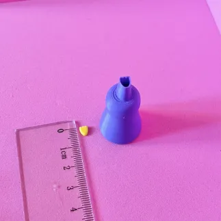 Mini cortador arcilla polimerica: forma pétalo 3 puntas - Lylo Tools