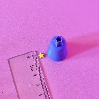 Mini polymer clay cutter: 5 pointed star - Lylo Tools