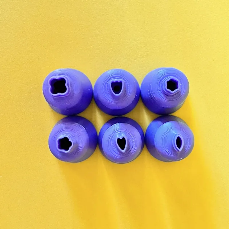 Pack of mini polymer clay cutters - flowers and petals Pack of mini polymer clay cutters - flowers and petals