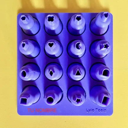 Pack of 16 mini polymer clay cutters with base