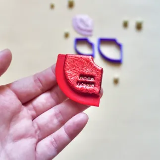 Polymer clay cutter: Corner bookmark - Lylo Tools