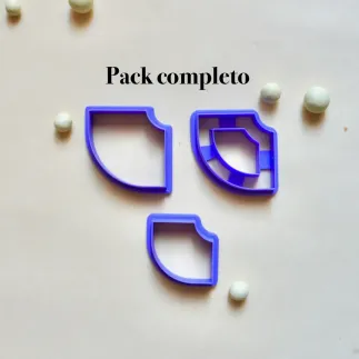 Polymer clay cutter: Corner bookmark - Lylo Tools