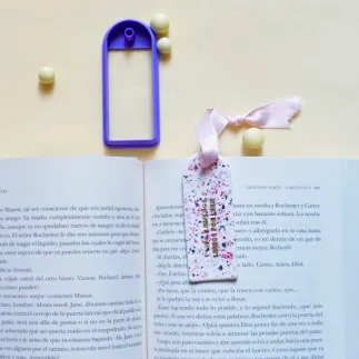 Polymer clay cutter: Arc shaped bookmark - Lylo Tools