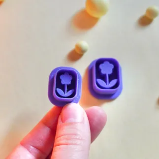 Polymer clay cutter: flower charm with leaves - Lylo Tools