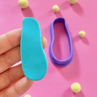 Polymer clay cutter: organic elongated shape - Lylo Tools