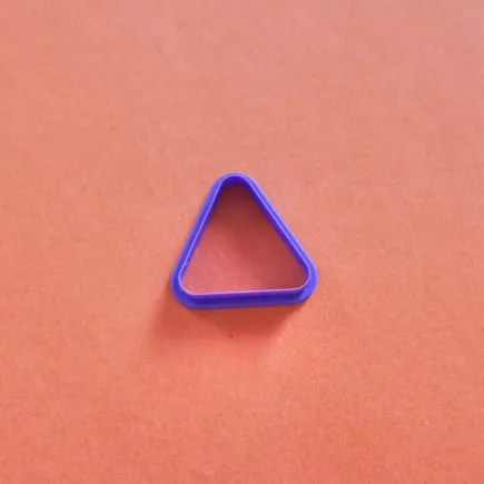 Polymer clay cutter: Triangle - Lylo Tools