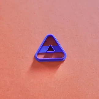 Polymer clay cutter: centerless triangle - Lylo Tools