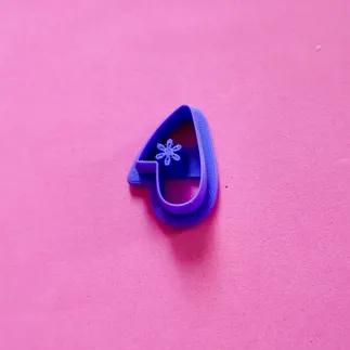 Polymer clay cutter: abstract shape with flower - Lylo Tools