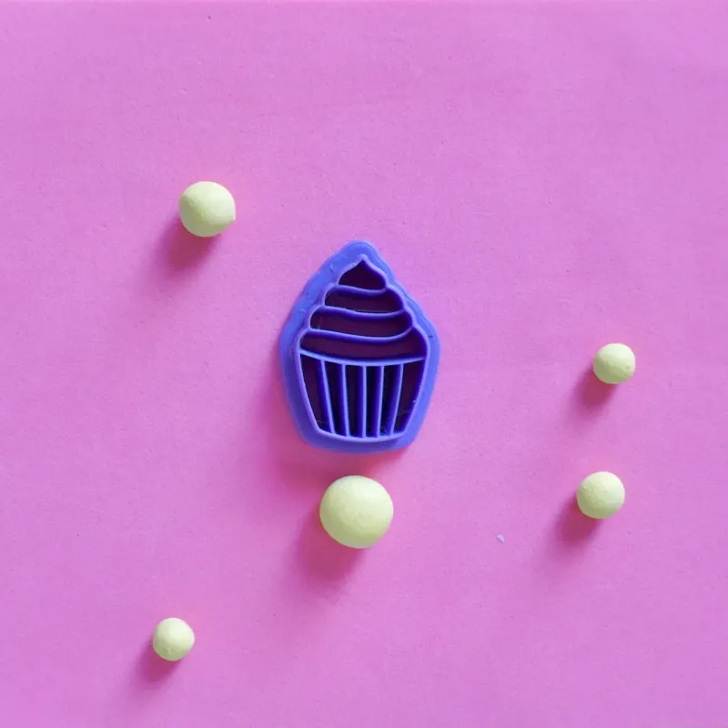 Polymer clay cutter - cupcake